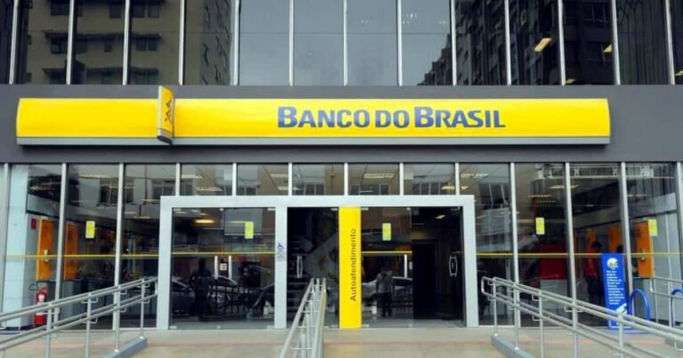 Fachada de imóvel comercial representando as agências renovadas pelo fundo TVRI11