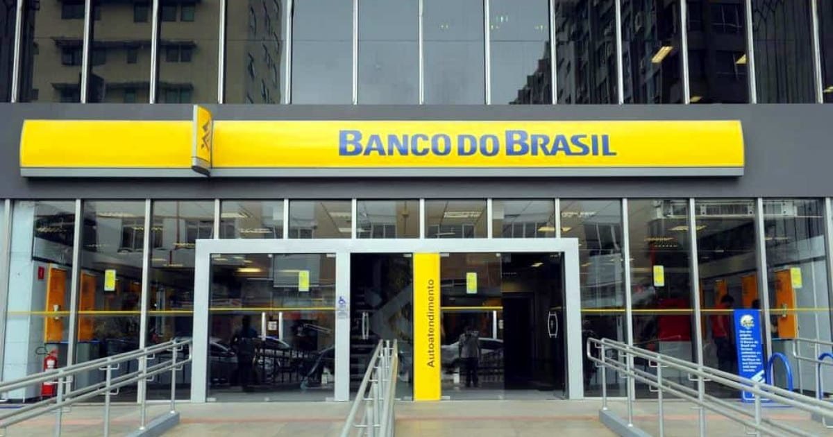 Fachada de imóvel comercial representando as agências renovadas pelo fundo TVRI11